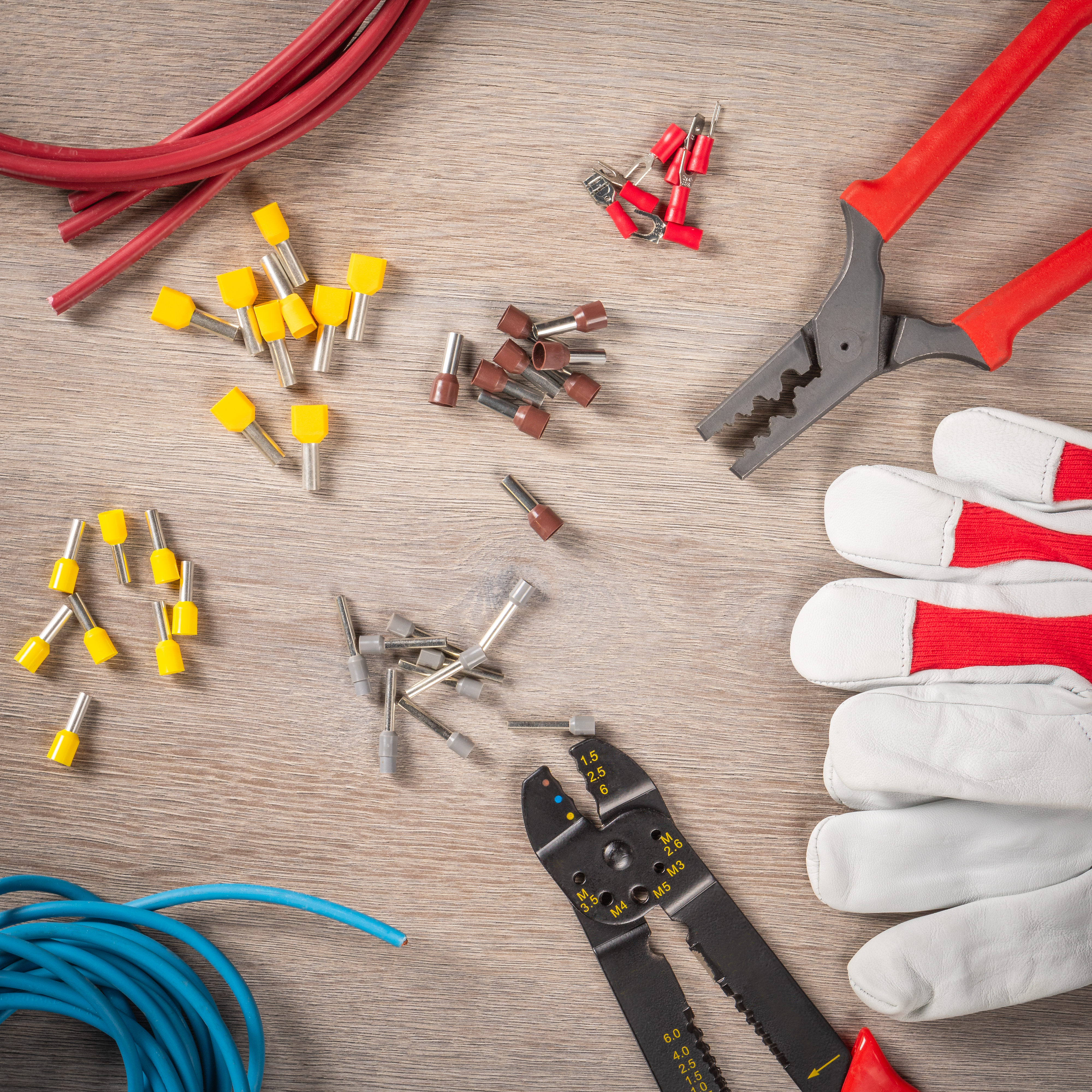 Elektro-Werkzeug und Material